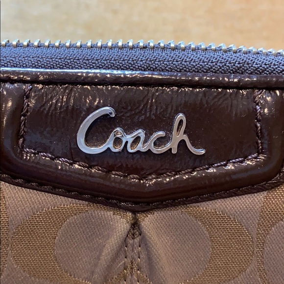 COACH accordion Wallet leather & C fabric - Picture 4 of 8